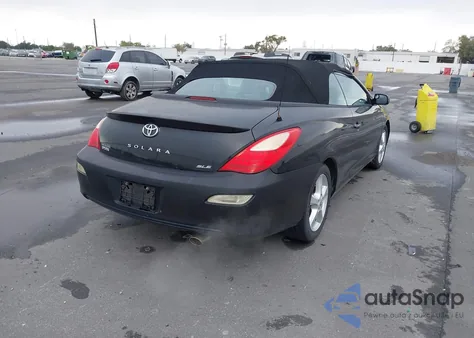 2008 Toyota Camry Solara Sle z USA, uszkodzony, nr VIN 4T1FA38P28U149293